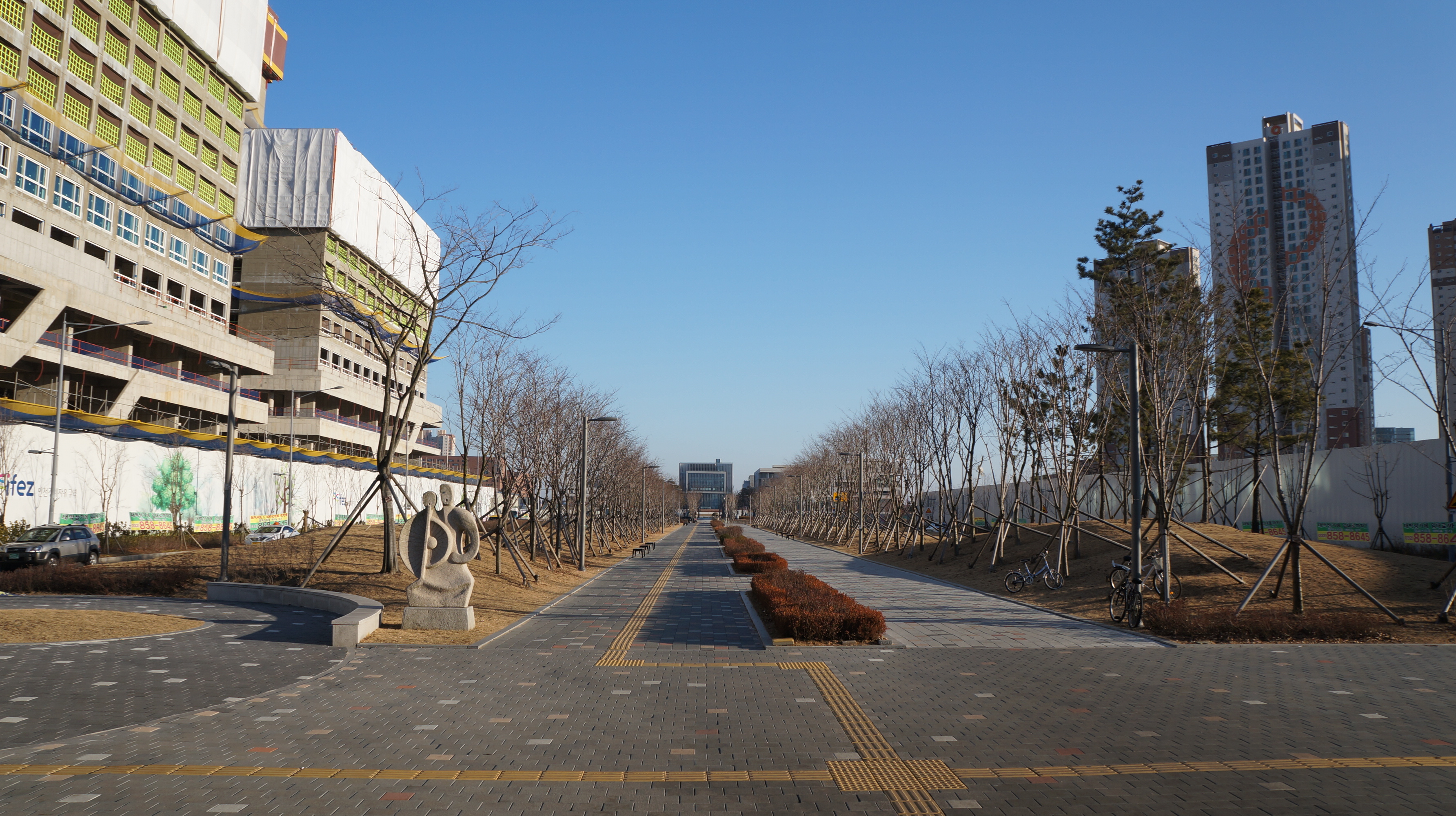 3-캠퍼스타운지하철 2번 출구 나온 후.JPG